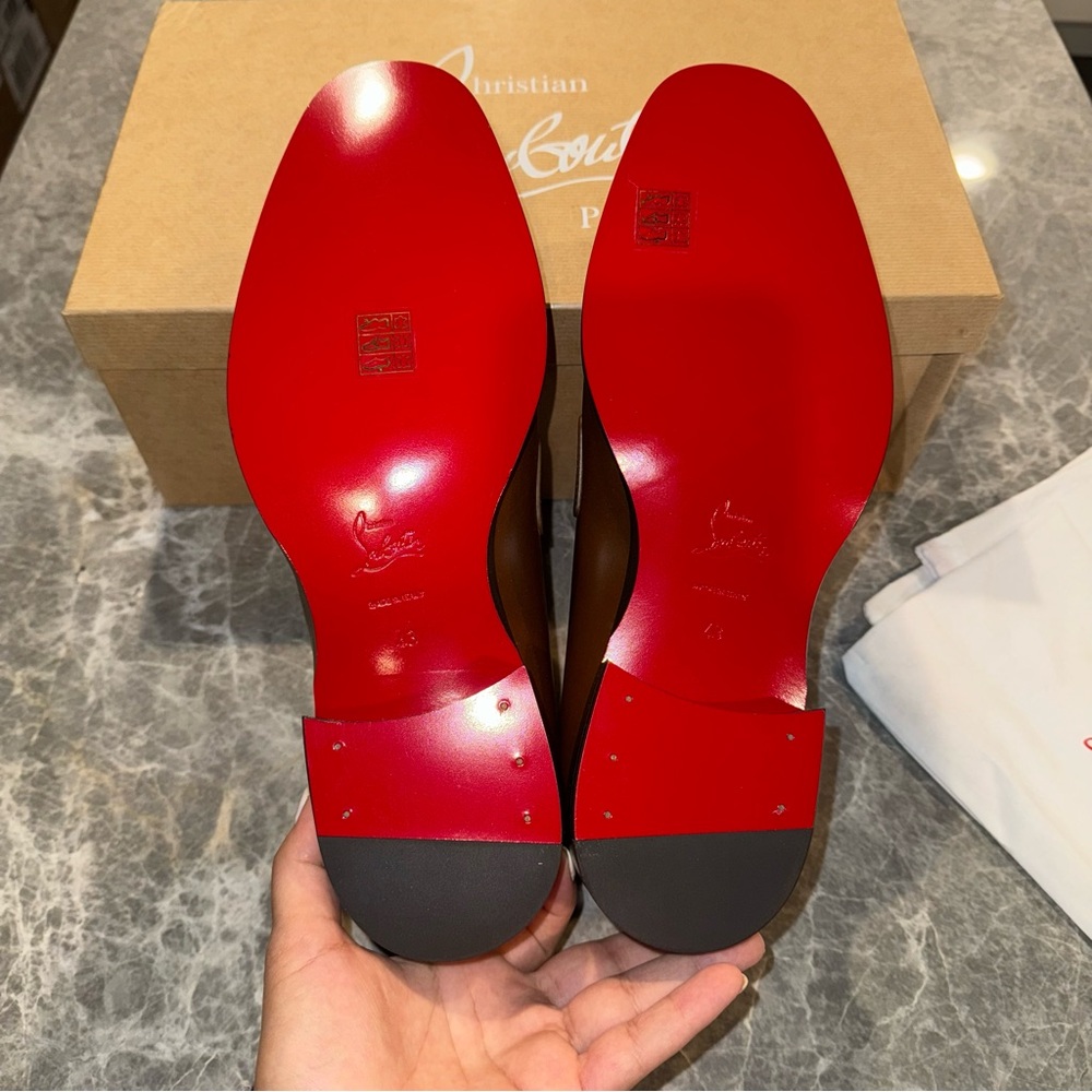 New Size 43 Christian Louboutin Varsimoc monogram-plaque leather loafers brown - Picture 7 of 10